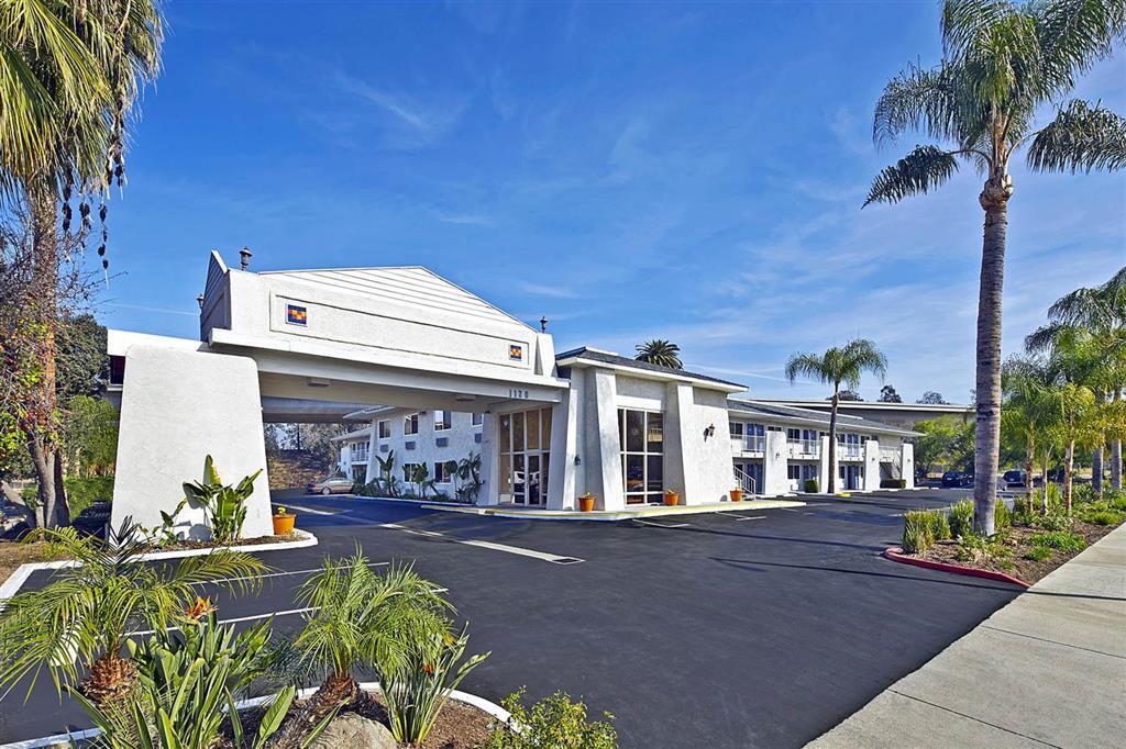 Motel 6-Redlands, Ca Екстер'єр фото